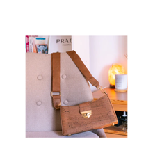 Lade das Bild in den Galerie-Viewer, Kleine Elegante Handtasche "Korfu"